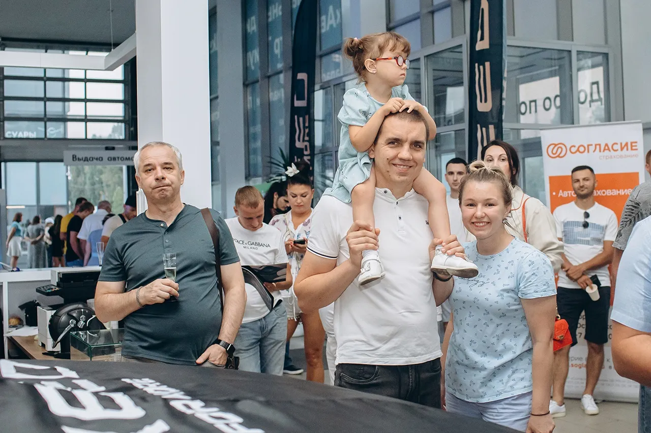 18 августа состоялась  презентации премиального кросс-купе EXEED RX.  