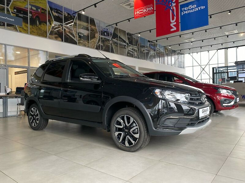 Lada Granta Cross, 2025
